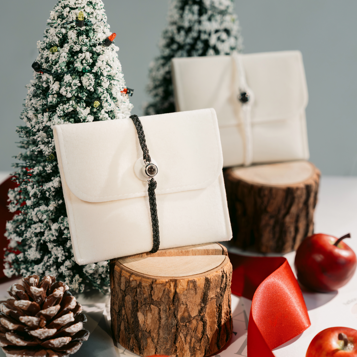 Captured Moments Bracelet