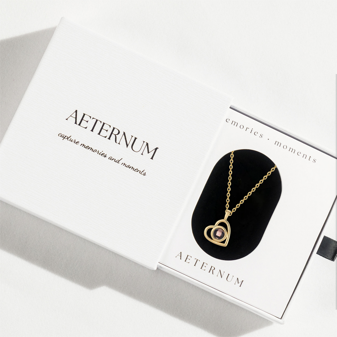 Captured Moments Necklace