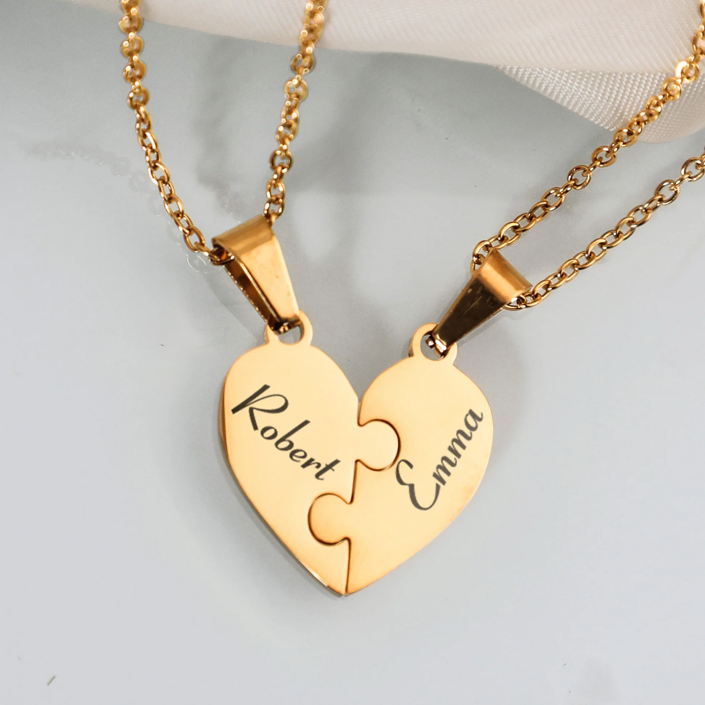 AETERNUM™ Personalized Heart Puzzle Necklace